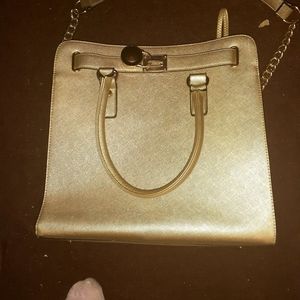 Very large gold tote bag